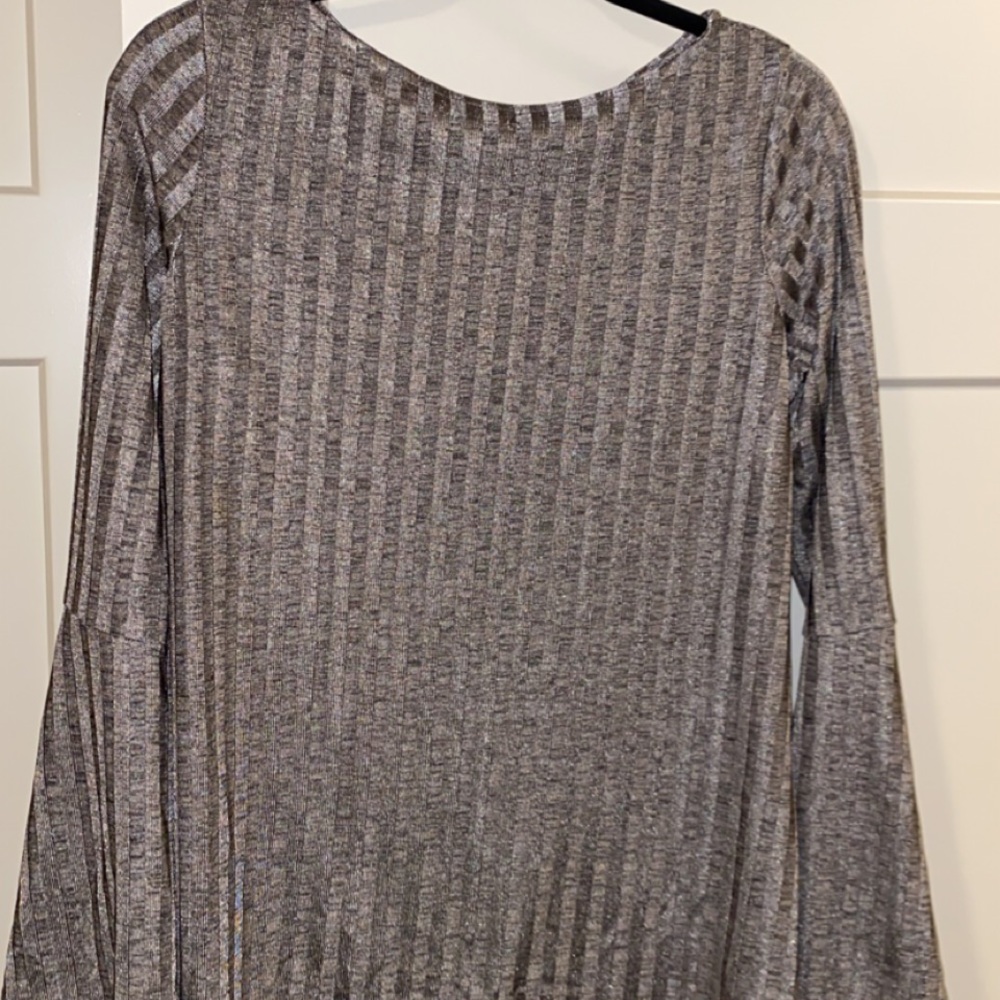 AGB Balloon Sleeve Top